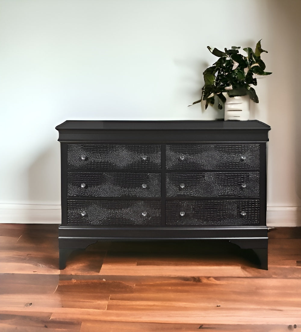 Homeroots 58" Metallic Grey Solid Wood Six Drawer Double Dresser  Solid Wood 478660