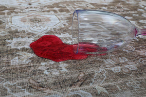 Homeroots 5' X 8' Beige Oriental Power Loom Distressed Stain Resistant Area Rug  Polyester 478954