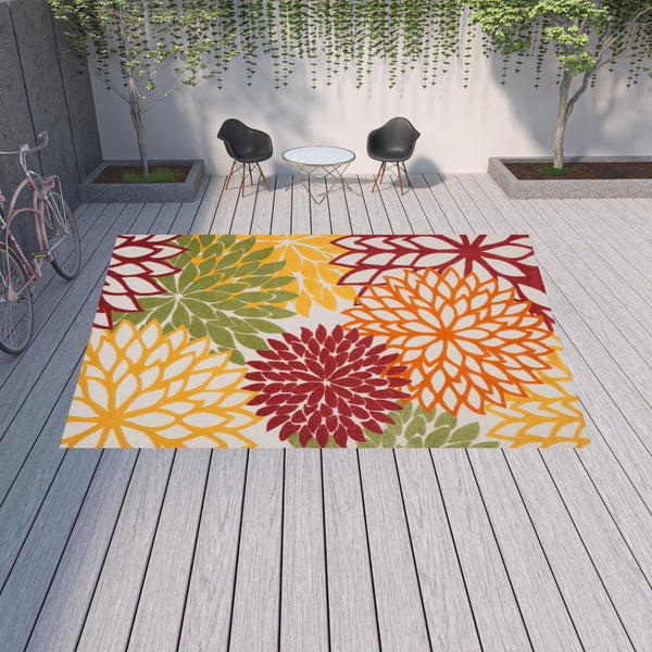 Homeroots 12' X 15' Red Floral Non Skid Indoor Outdoor Area Rug  Polypropylene 479284