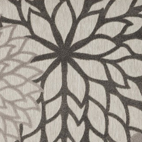Homeroots 10' X 13' Silver Grey Floral Non Skid Indoor Outdoor Area Rug  Polypropylene 479293