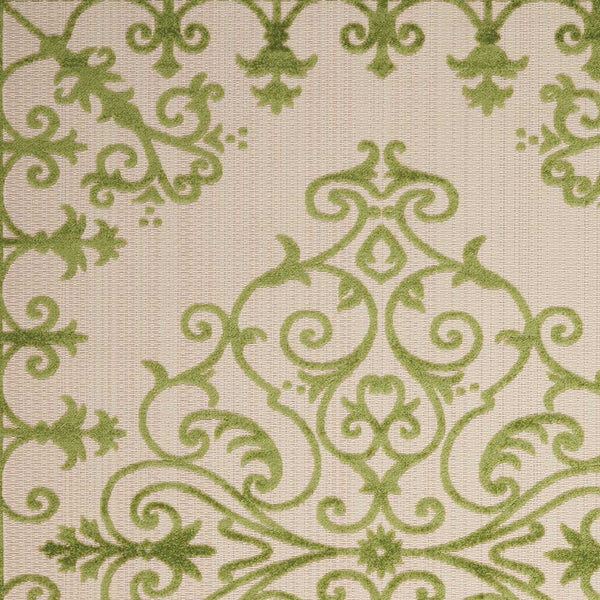 Homeroots 10' X 13' Green Damask Non Skid Indoor Outdoor Area Rug  Polypropylene 479298