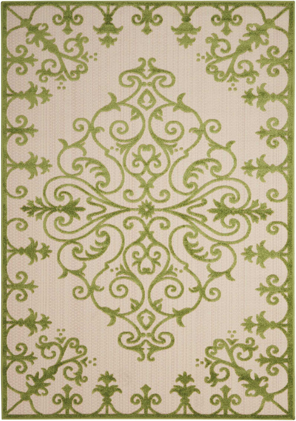 Homeroots 10' X 13' Green Damask Non Skid Indoor Outdoor Area Rug  Polypropylene 479298