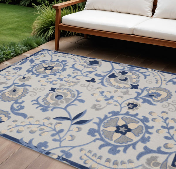 HomeRoots 12' X 15' Indoor Outdoor Area Rug - Stylish Blue & Gray Design, Durable Comfort for High-Traffic Spaces 479304