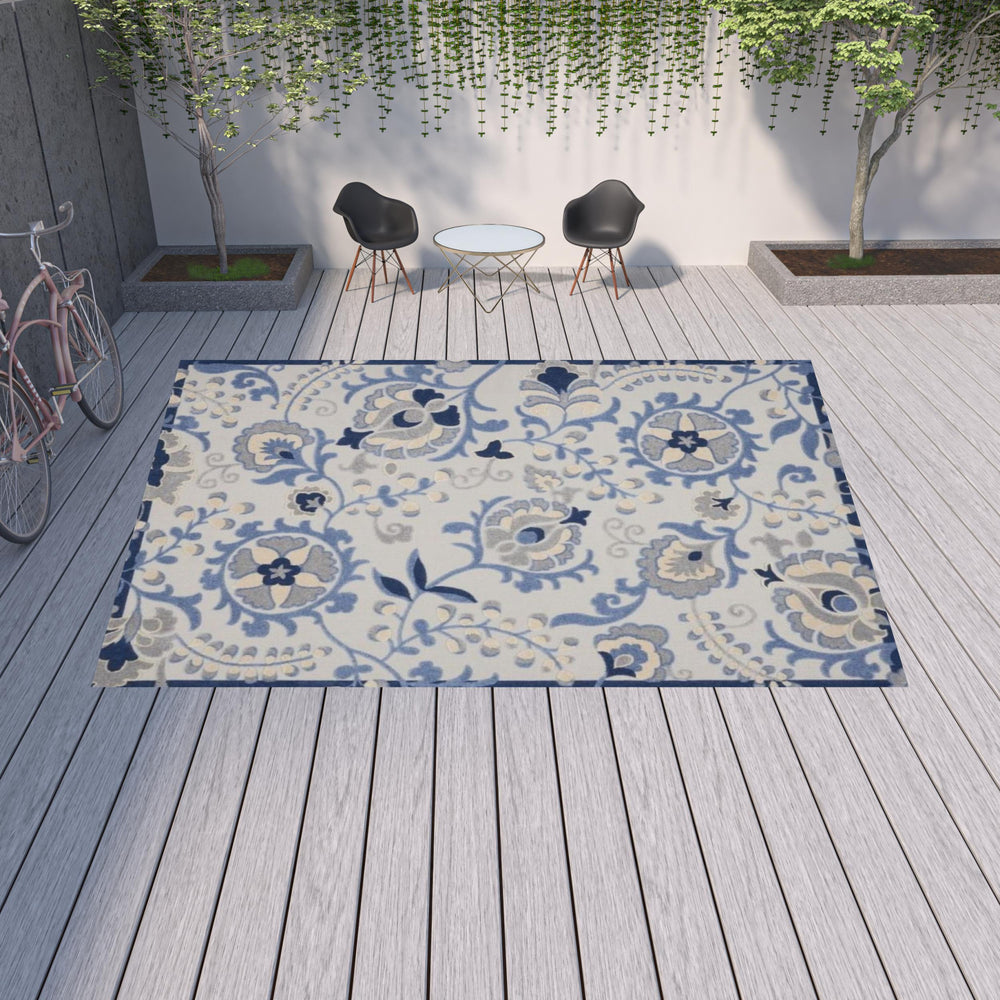 Homeroots 12' X 15' Blue And Grey Ikat Non Skid Indoor Outdoor Area Rug  Polypropylene 479304