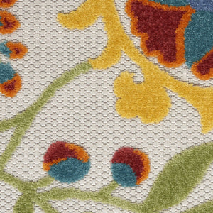 HomeRoots 10' Green and Ivory Indoor Outdoor Area Rug - Durable, Low-Maintenance Design for High-Traffic Spaces 479328