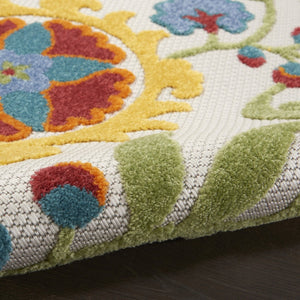 HomeRoots 10' Green and Ivory Indoor Outdoor Area Rug - Durable, Low-Maintenance Design for High-Traffic Spaces 479328