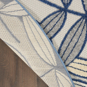 HomeRoots 8' Round Ivory and Blue Indoor Outdoor Area Rug - Durable, Soft, and Stylish for Any Space! 479352