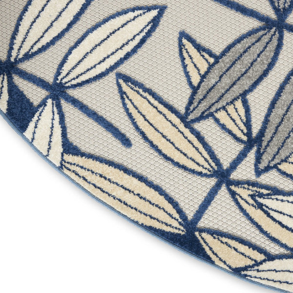 HomeRoots 8' Round Ivory and Blue Indoor Outdoor Area Rug - Durable, Soft, and Stylish for Any Space! 479352