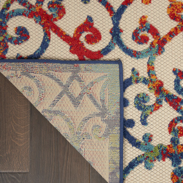 Homeroots 9' X 12' Ivory Blue And Green Damask Non Skid Indoor Outdoor Area Rug  Polypropylene 479375