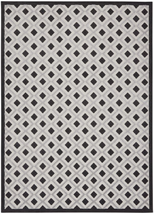 HomeRoots 12' X 15' Black And White Gingham Non-Skid Rug – Stylish, Durable Indoor/Outdoor Accent for Every Space! 479419