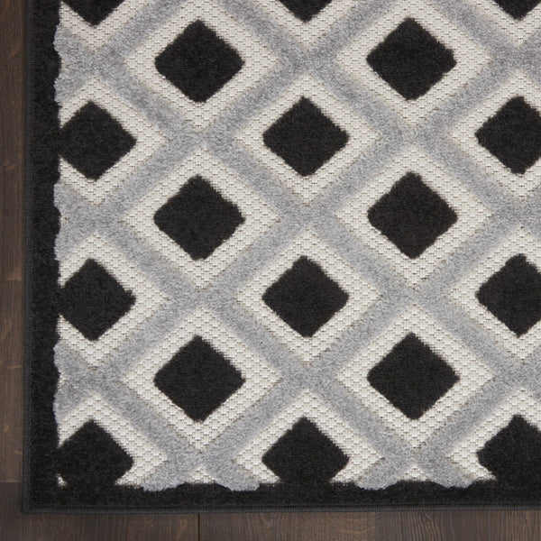 HomeRoots 9' Gingham Black and White Area Rug – Stylish, Durable, Indoor/Outdoor Decor for Any Space 479426