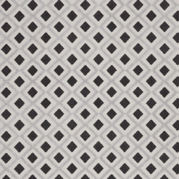 Homeroots 9' X 12' Black And White Gingham Non Skid Indoor Outdoor Area Rug  Polypropylene 479426
