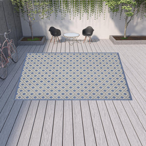Homeroots 12' X 15' Blue And Grey Gingham Non Skid Indoor Outdoor Area Rug  Polypropylene 479428