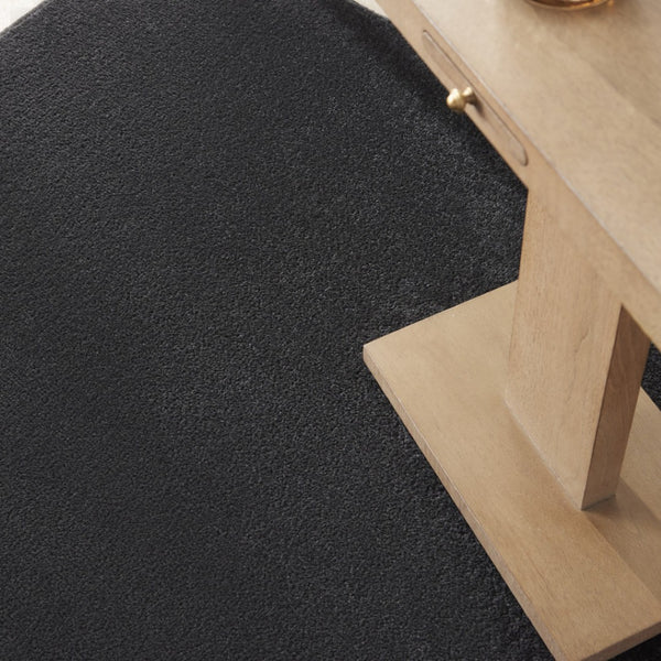 HomeRoots 6' X 9' Black Stain Resistant Area Rug - Durable, Easy-Care, Versatile for Indoor & Outdoor Spaces 479442