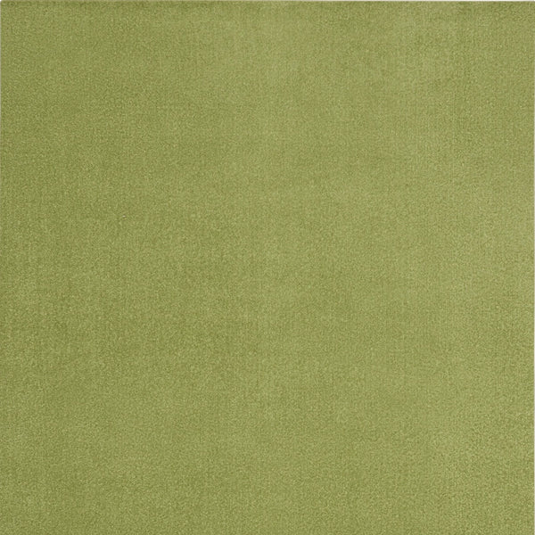 Homeroots 6' X 9' Green Non Skid Indoor Outdoor Area Rug  Polypropylene 479493