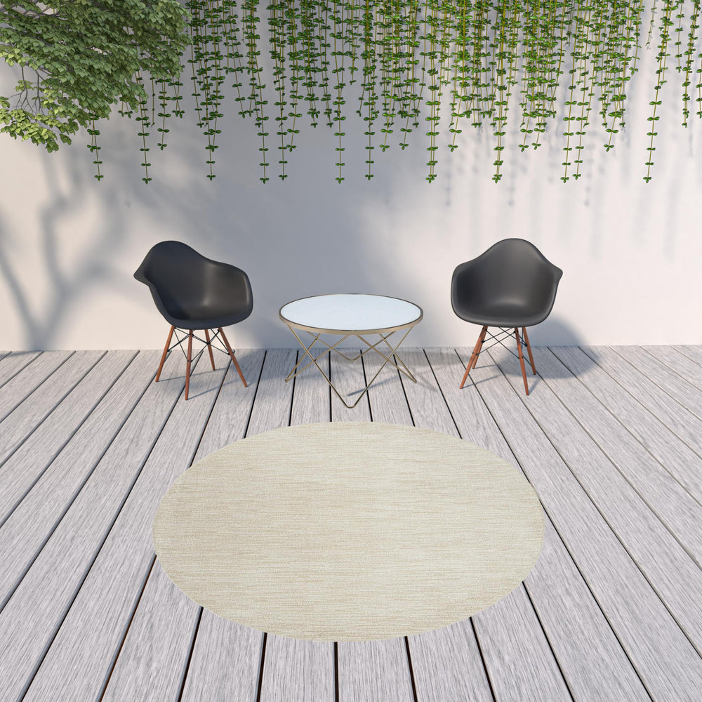Homeroots 8' X 8' Ivory And Beige Round Non Skid Indoor Outdoor Area Rug  Polypropylene 479509