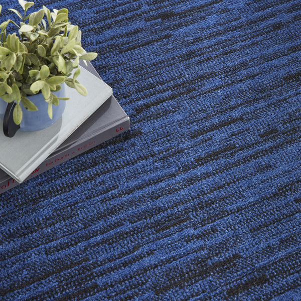 Homeroots 10' X 14' Midnight Blue Stain Resistant Indoor Outdoor Area Rug  Polypropylene 479513