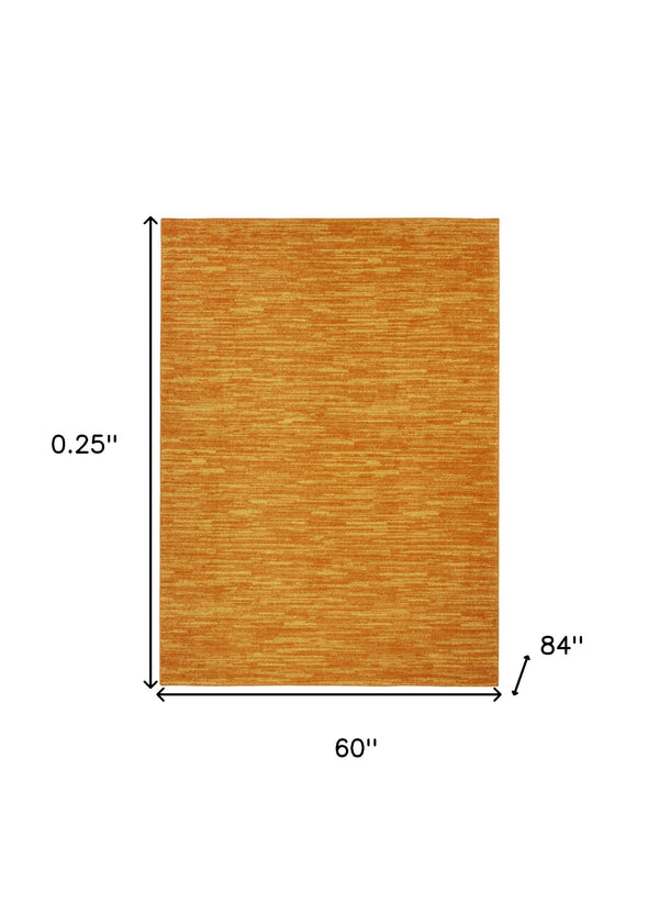 Homeroots 5' X 7' Sunburst Non Skid Indoor Outdoor Area Rug  Polypropylene 479607