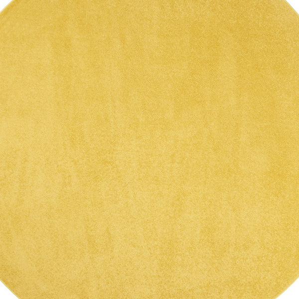 Homeroots 8' X 8' Yellow Round Non Skid Indoor Outdoor Area Rug  Polypropylene 479640