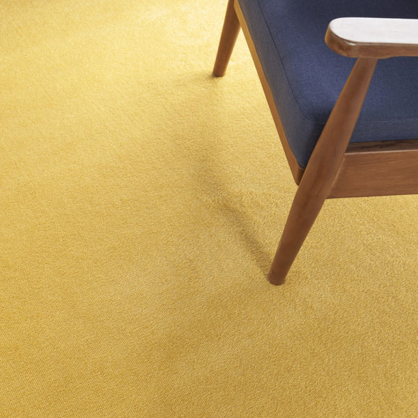 HomeRoots 9' X 12' Yellow Area Rug – Versatile Indoor/Outdoor Style, Durable, Easy Maintenance for Any Space 479646