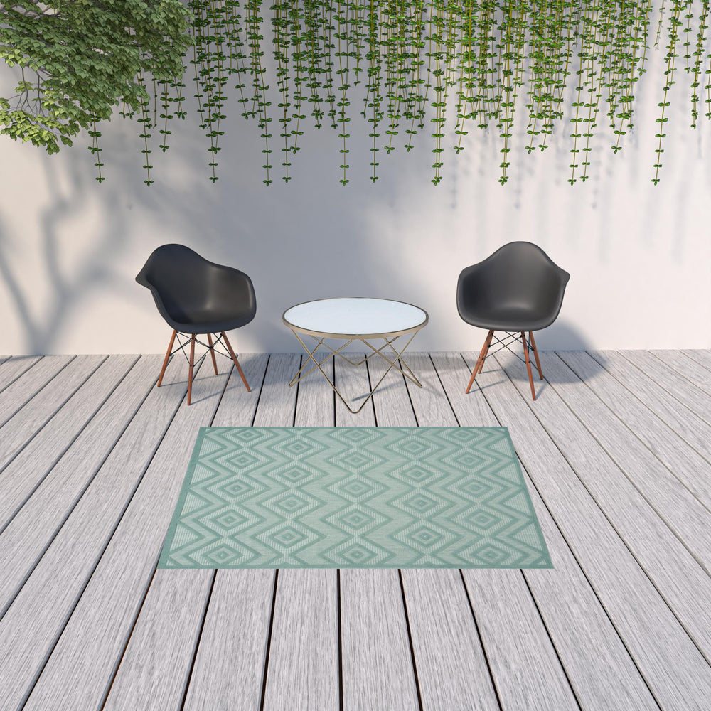 Homeroots 5' X 7' Aqua And Teal Argyle Indoor Outdoor Area Rug  Polypropylene And Polyester 479649
