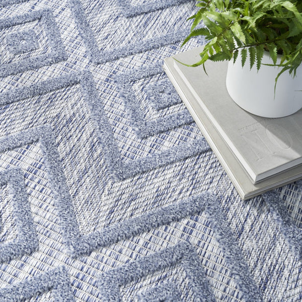 HomeRoots 6' X 9' Denim Blue Indoor Outdoor Area Rug - Durable, Soft, Coastal Charm for Versatile Spaces 479662