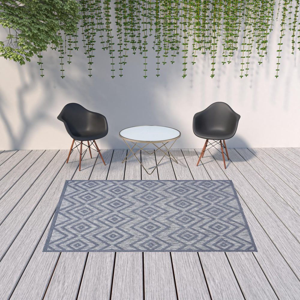 Homeroots 6' X 9' Denim Blue Argyle Indoor Outdoor Area Rug  Polypropylene And Polyester 479662