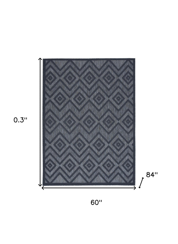 Homeroots 5' X 7' Navy Blue Argyle Indoor Outdoor Area Rug  Polypropylene And Polyester 479673