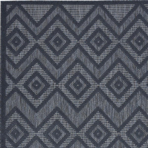 Homeroots 5' X 7' Navy Blue Argyle Indoor Outdoor Area Rug  Polypropylene And Polyester 479673
