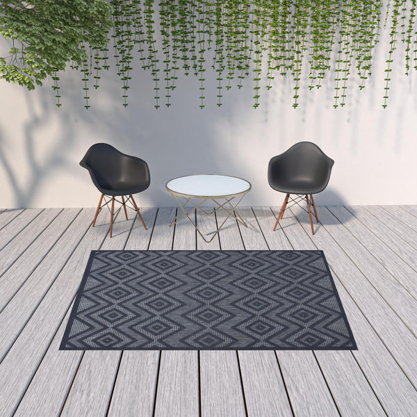 Homeroots 6' X 9' Navy Blue Argyle Indoor Outdoor Area Rug  Polypropylene And Polyester 479675