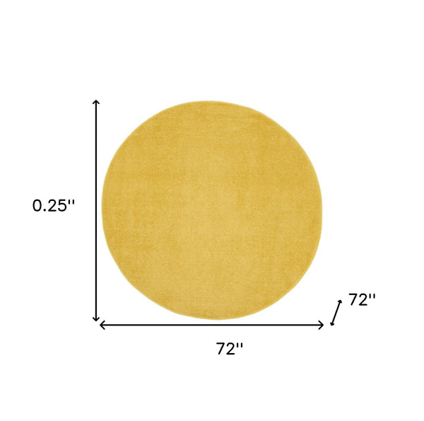 Homeroots 6' X 6' Yellow Round Non Skid Indoor Outdoor Area Rug  Polypropylene 479871