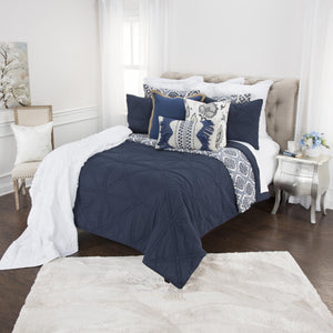 Homeroots Indigo Queen 100% Cotton 300 Thread Count Machine Washable Down Alternative Comforter  100% Cotton 479894