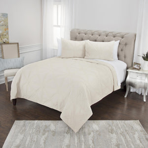 Homeroots Natural King 100% Cotton 300 Thread Count Machine Washable Down Alternative Comforter  100% Cotton 479922