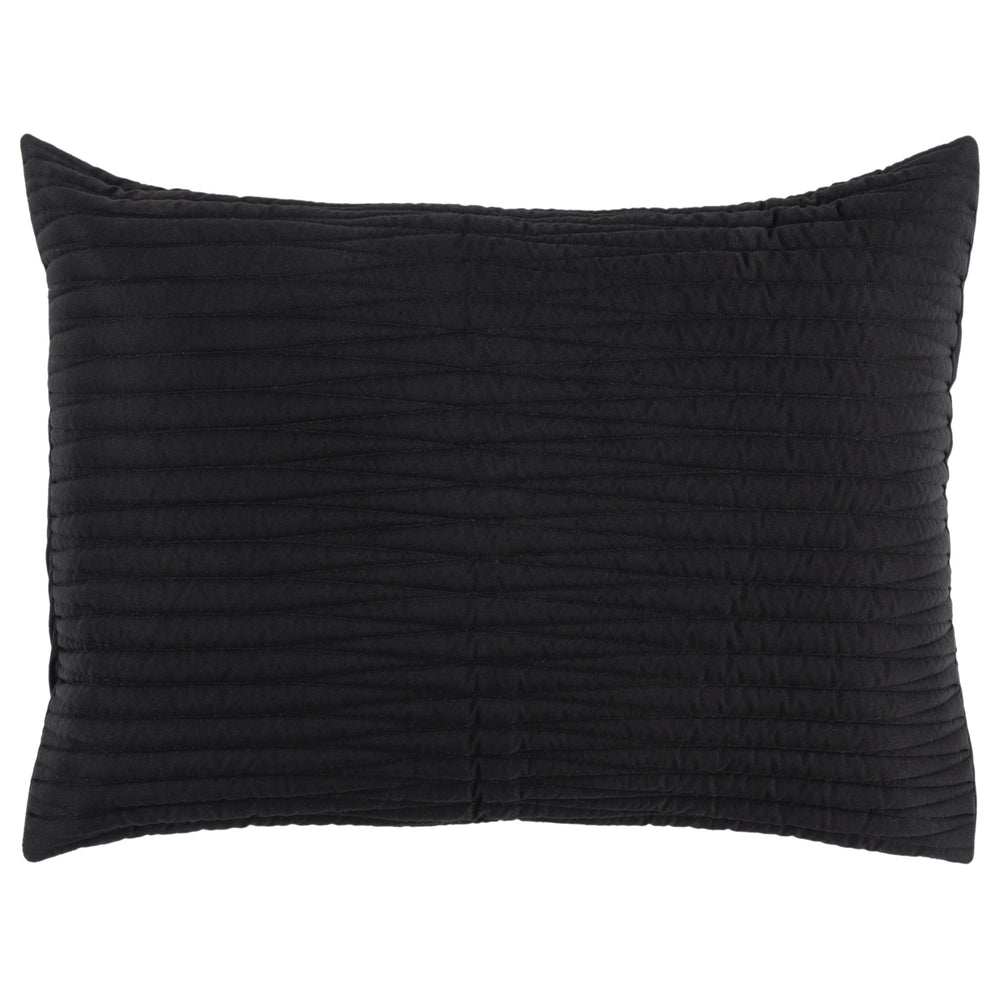 Homeroots Black King Microfiber 300 Thread Count Machine Washable Down Alternative Comforter  100% Polyester 479926