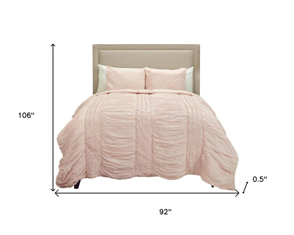 HomeRoots Pink Geometric King Quilt - Elegant Cotton Coverlet for All-Season Comfort & Timeless Style Update 479971