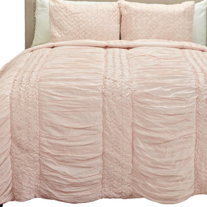 HomeRoots Pink Geometric Twin Quilt - Stylish Cotton Comforter with Plush Fill for Cozy Year-Round Use 479975