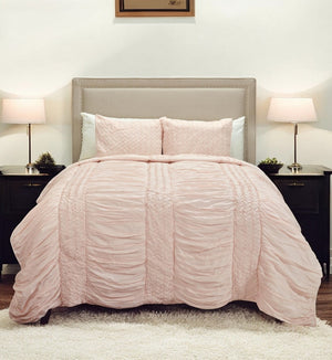 HomeRoots Pink Geometric Twin Quilt - Stylish Cotton Comforter with Plush Fill for Cozy Year-Round Use 479975