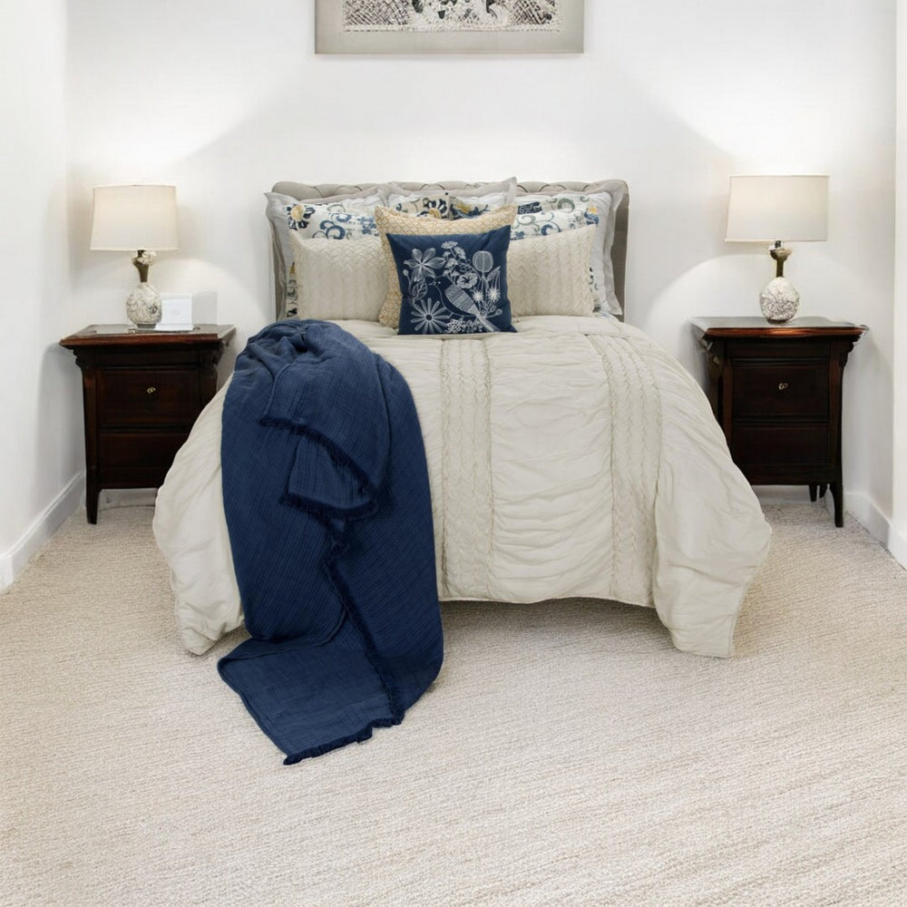 HomeRoots Ivory Geometric King Quilt - Luxurious Cotton, Hypoallergenic Fill, Timeless Design for Every Bedroom 479982