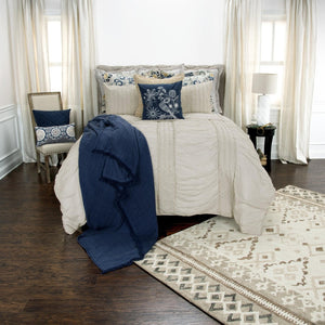 HomeRoots Ivory Geometric Quilt: Elegant Cotton Blanket for All-Season Comfort, Lightweight & Timeless Design 479984