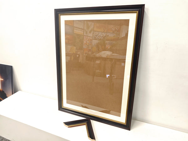 English Elm 24x32 Solid Wood Picture Frame with Replaceable Canvas, Organic Acrylic Glass, Elegant Wall Art Decor Black T3976P383250