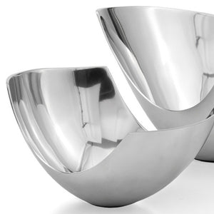 Homeroots Set Of Two Mod Aluminum Scoop Centerpiece Bowls   480006