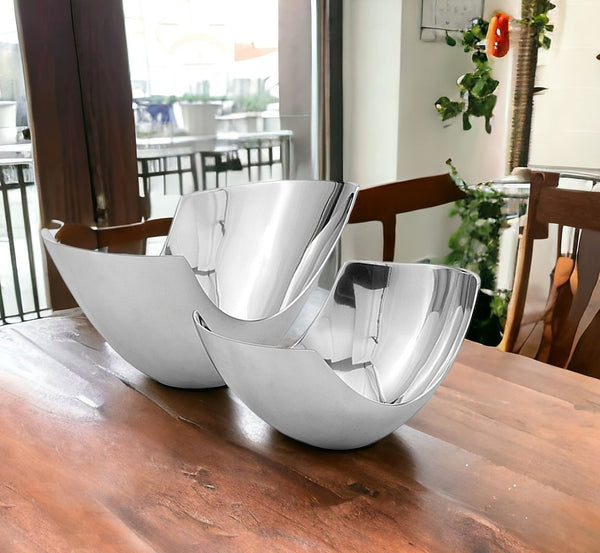 Homeroots Set Of Two Mod Aluminum Scoop Centerpiece Bowls   480006