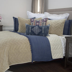 Homeroots Natural King 100% Cotton 300 Thread Count Dry Clean Only Down Alternative Comforter  100% Cotton 480066