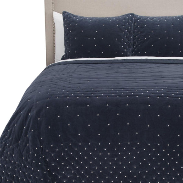 HomeRoots Indigo King Quilt - Soft Cotton Blend, Chic Polka Dot Design, All-Season Comfort, Machine Washable 480075