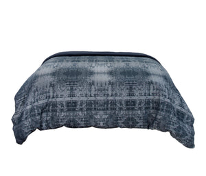 Homeroots Indigo Queen 100% Cotton 300 Thread Count Washable Duvet Cover  100% Cotton 480096