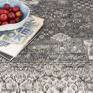 Homeroots 4' X 6' Grey And Ivory Oriental Power Loom Non Skid Area Rug  Polypropylene 480273