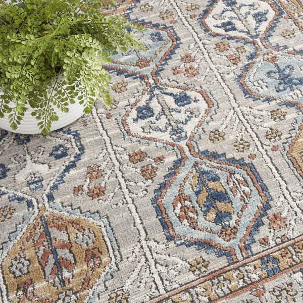 Homeroots 5' X 7' Grey Southwestern Power Loom Non Skid Area Rug  Polypropylene 480330