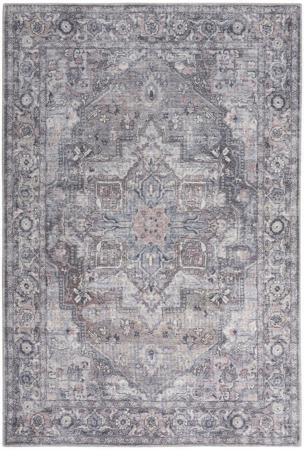 HomeRoots 5' Grey Oriental Power Loom Area Rug - Vintage-Inspired, Soft, Washable Design for Any Space 5' X 7' 480349