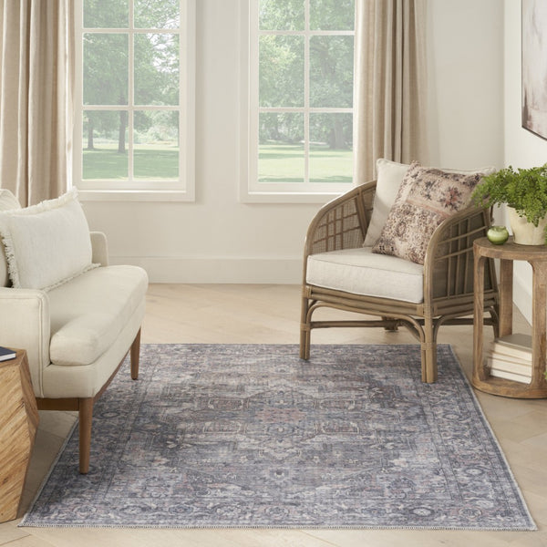 HomeRoots 5' Grey Oriental Power Loom Area Rug - Vintage-Inspired, Soft, Washable Design for Any Space 5' X 7' 480349