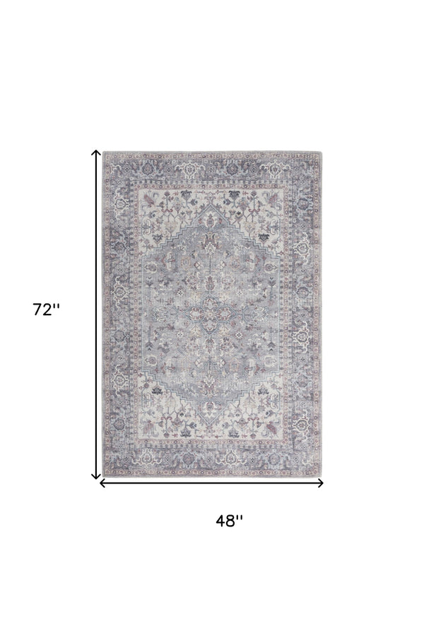 Homeroots 4' X 6' Grey Oriental Power Loom Distressed Washable Area Rug  Cotton Blend 480376